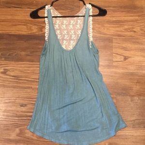 Flowy tank-top